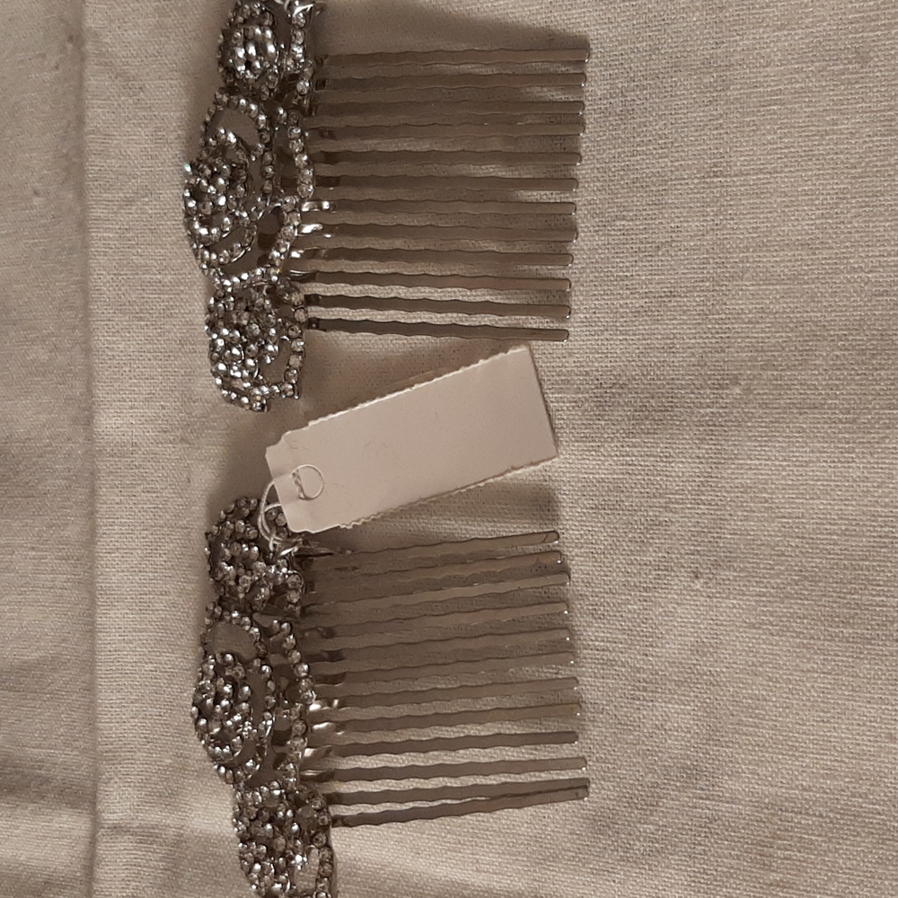 A set of rhinestones hair combs by Tasha